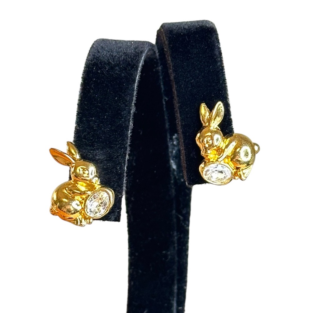 Avon Vintage Bunny Rabbit Easter Rhinestone Egg Gold Tone Stud Earrings
